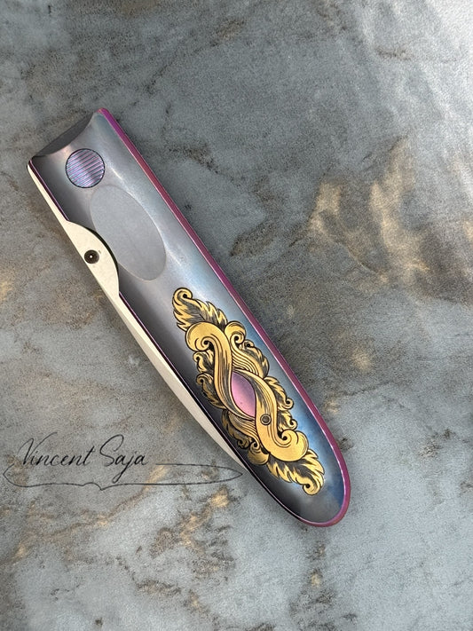 COUTEAU PLIANT (Mickael Walker)