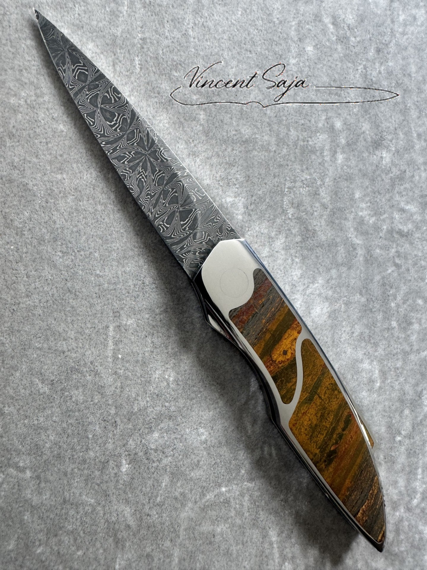 COUTEAU PLIANT (Marra Mamba)