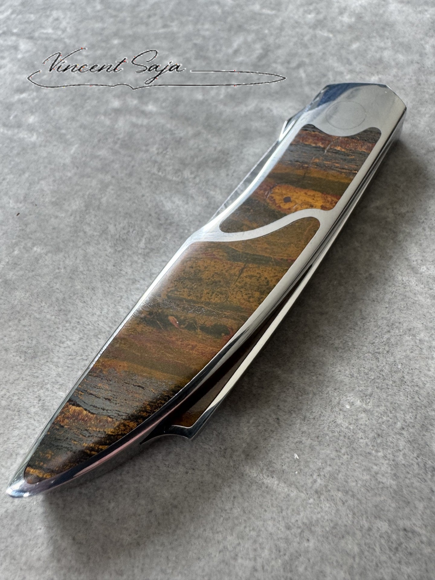 COUTEAU PLIANT (Marra Mamba)