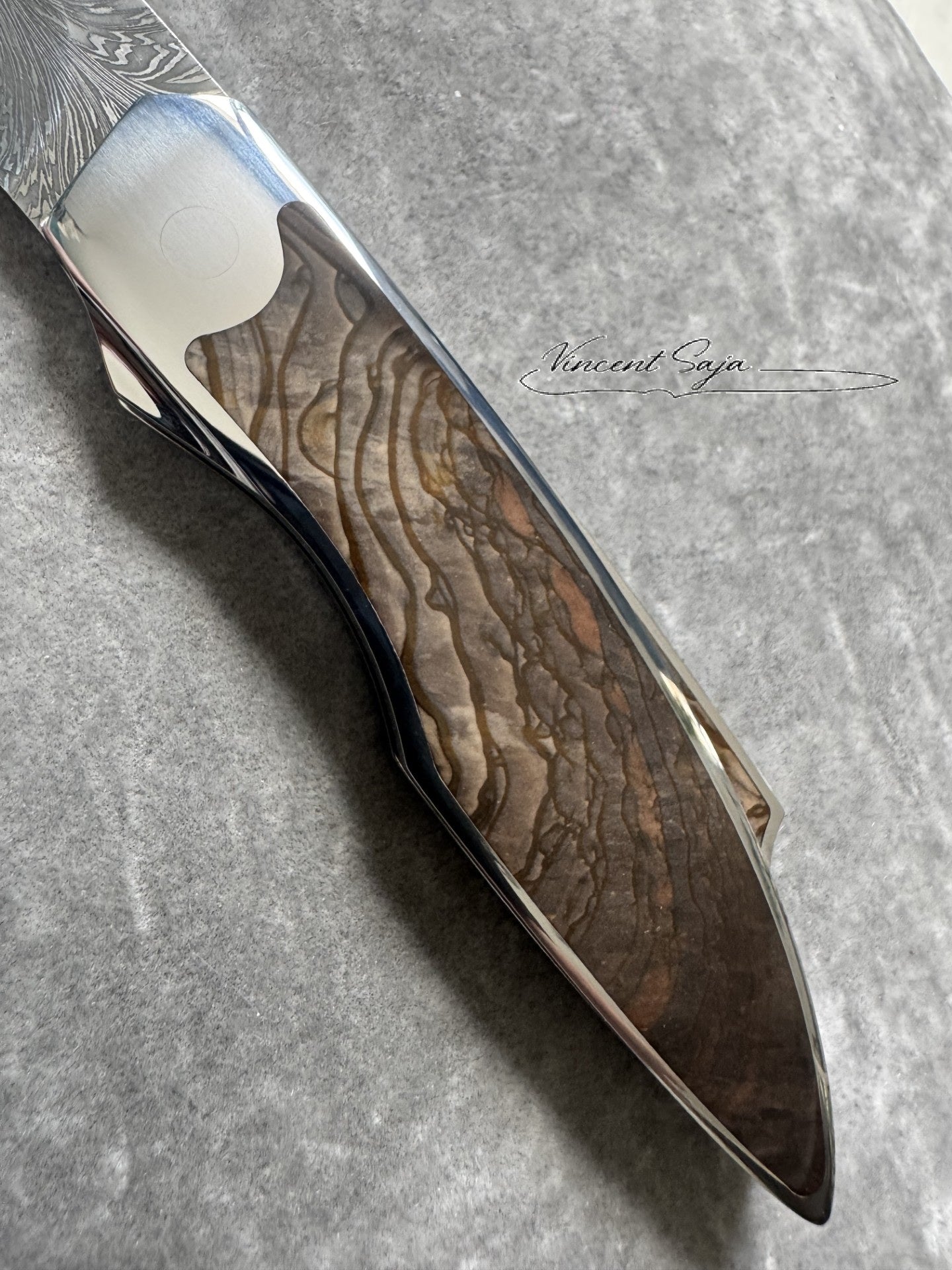 COUTEAU PLIANT (Biggs Jasper)